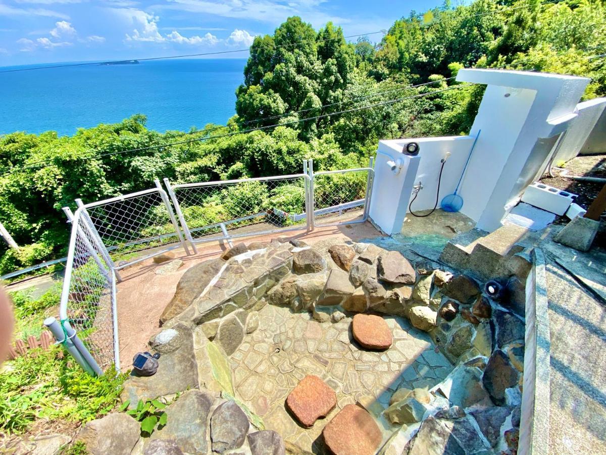 露天風呂オーシャンビューblue Ocean Izu วิลล่า อาตามิ
